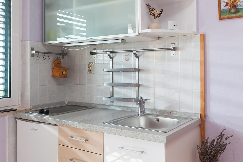 Studio Apartment Odak Подгора Экстерьер фото